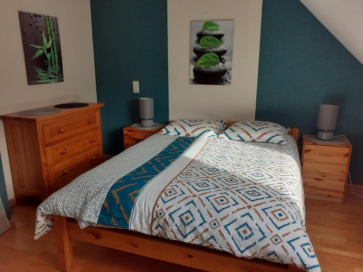 Bed and Breakfast Chambre Au Nuit Etoile Et Jacuzzi Prive Pleuven Exteriér fotografie